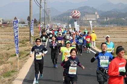 世界遺産姫路城マラソン17 マラソンの部 Runnet ランネット 大会ガイド エントリー 世界遺産姫路城マラソン17 マラソンの部 Runnet ランネット 大会ガイド エントリー