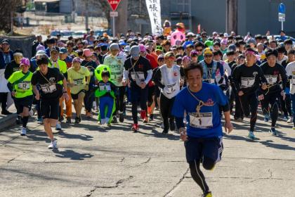 第12回暁まいり福男福女競走